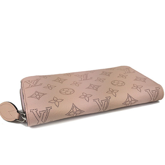 Louis Vuitton Mahina Zippy Wallet Magnolia Long - Picture 4 of 6